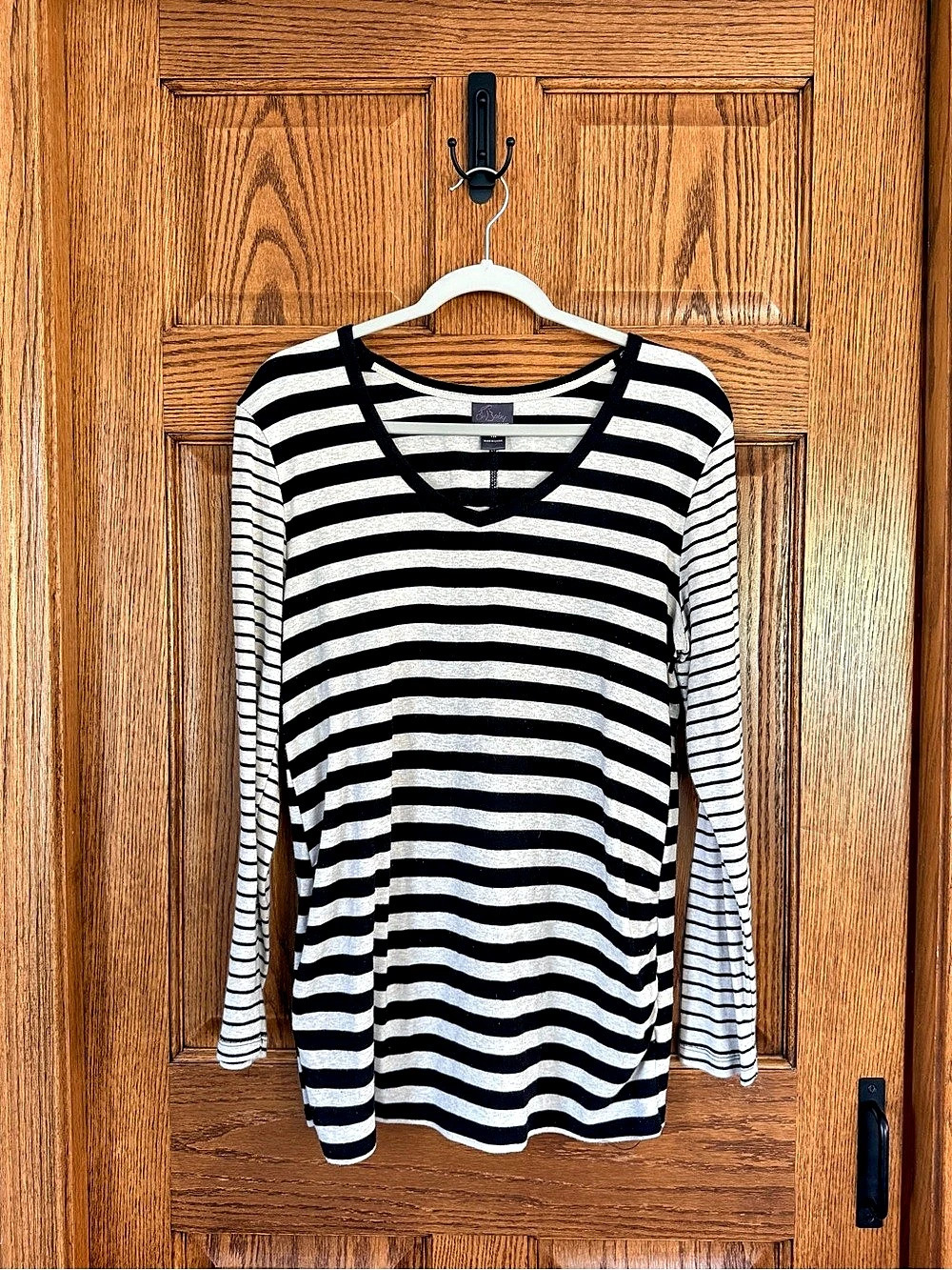 Motherhood Maternity Striped Long Sleeve Top Size 1X Like New